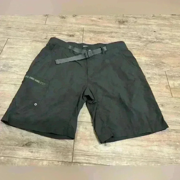 Columbia Sportswear Men’s Size 36 Omni-Shade® Gray Shorts - Picture 1 of 9